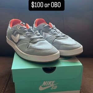 Nike SB low